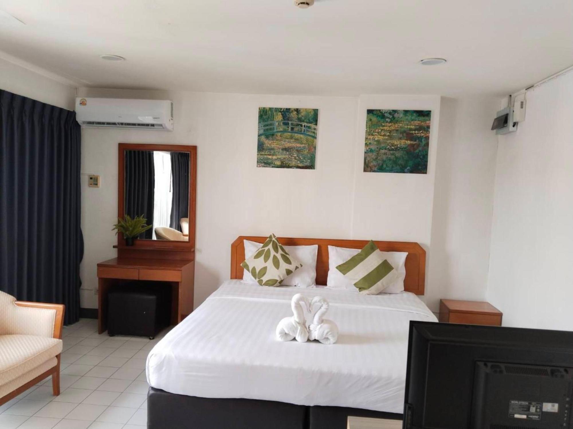 Oyo 75446 Travis Inthamara 49 Otel Bangkok Dış mekan fotoğraf